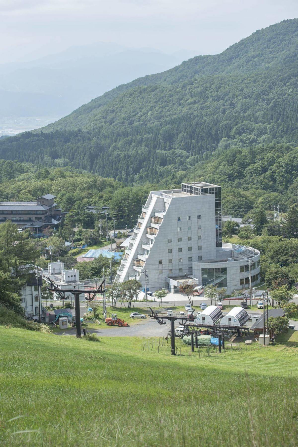 ทากามิยะ โฮเต็ล ริวริคูระ รีสอร์ต Hotel ยามากาตะ ภายนอก รูปภาพ