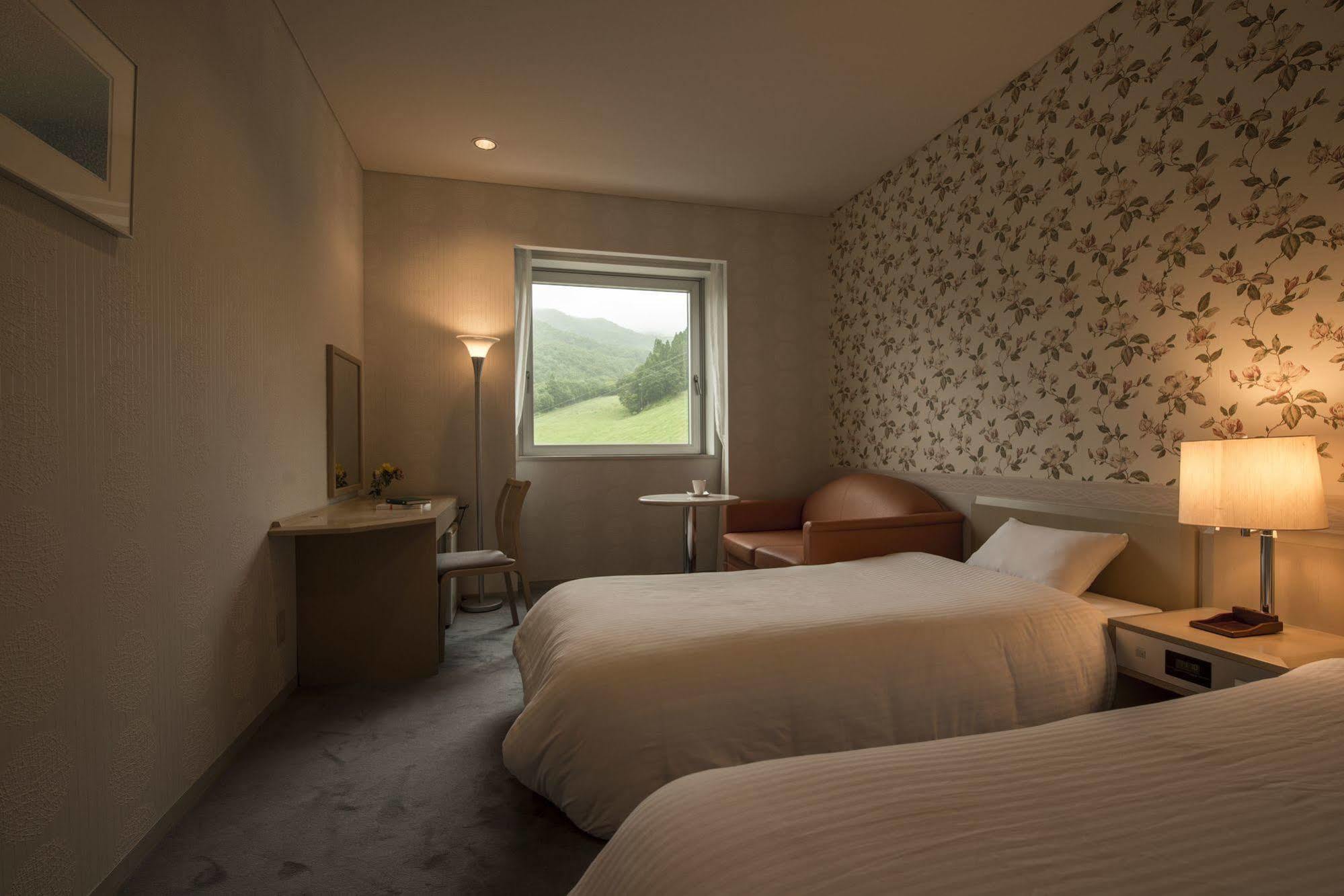 ทากามิยะ โฮเต็ล ริวริคูระ รีสอร์ต Hotel ยามากาตะ ภายนอก รูปภาพ